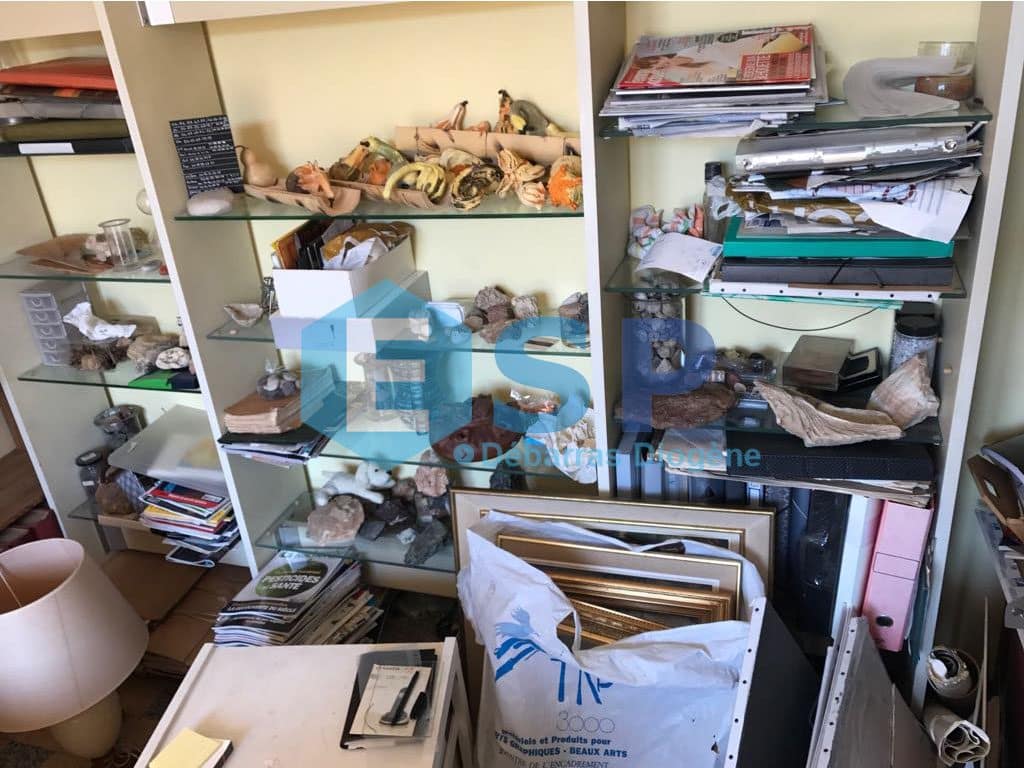 Débarras et nettoyage d'un logement syllogomanie à Toulon