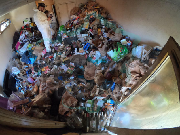 Débarras et nettoyage d’un appartement Diogène sur Paris Débarras et nettoyage d’un appartement Diogène sur Paris